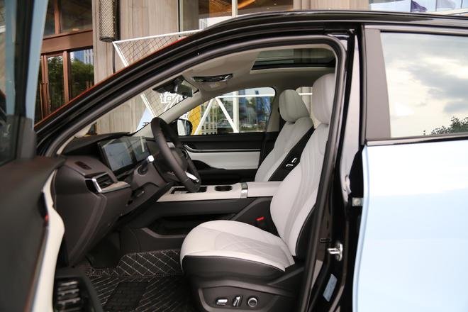 同级唯一全铝车身 奇瑞eQ7将于8月7日开启预售